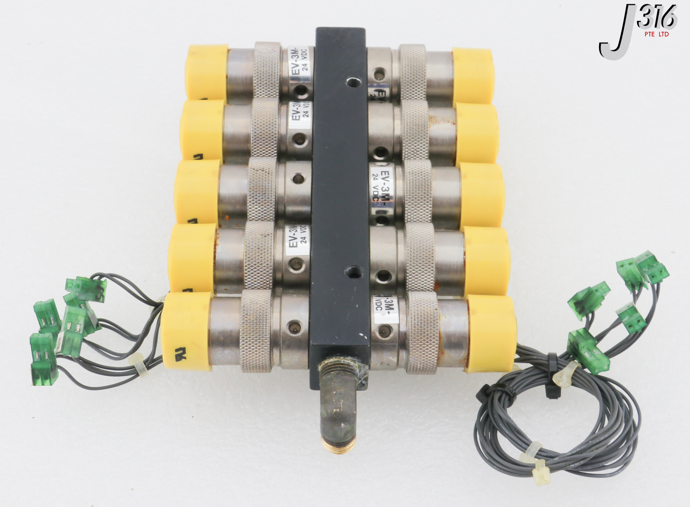 29035 CLIPPARD 10-SLOT MANIFOLD ASSY EV-3M-24VDC | eBay